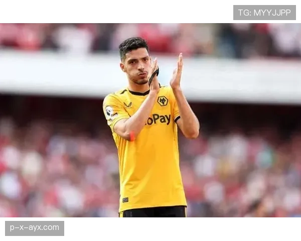 劳尔：传奇前锋如何以优雅与忠诚重塑足球历史轨迹