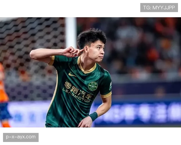 沙尔克04聚焦青训新星,以年轻天才为核心重塑未来阵容 沙尔克04聚焦青训新星,以年轻天才为核心重塑未来阵容