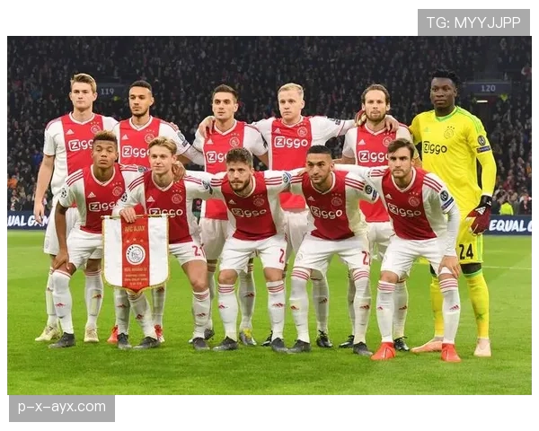 海伦芬持续提升状态，逆转取胜展望新赛季表现卓越